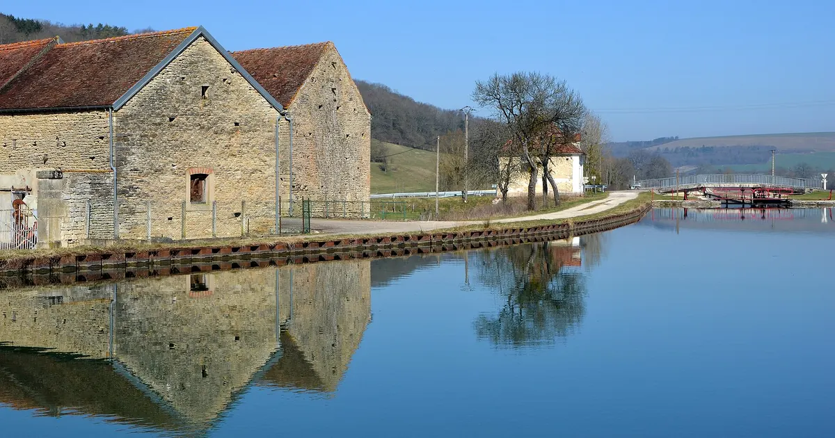 Performance énergétique à Montbard : 1 925 € par an et par logement diagnostiqué — Montbard